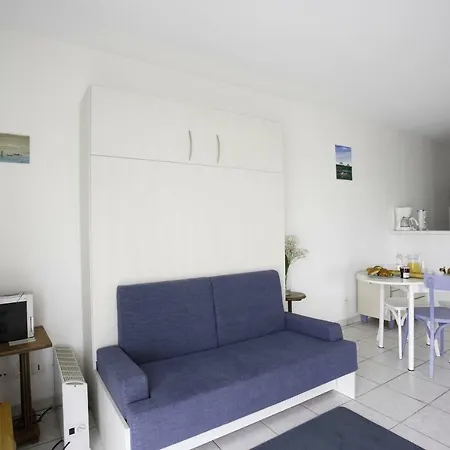 Studio Les Pres Sales Villa Ares