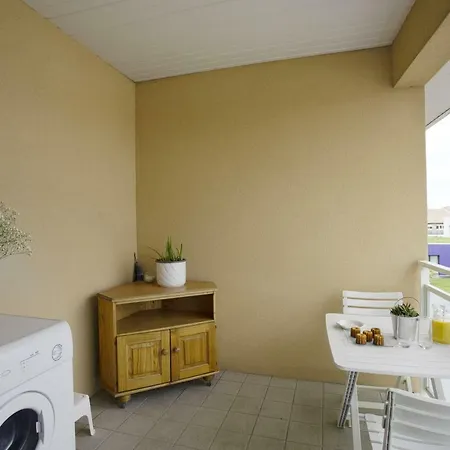 Studio Les Pres Sales